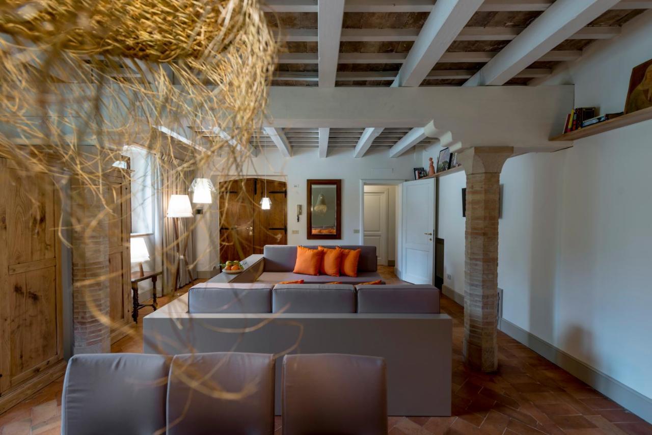 Villamena Assise Extérieur photo