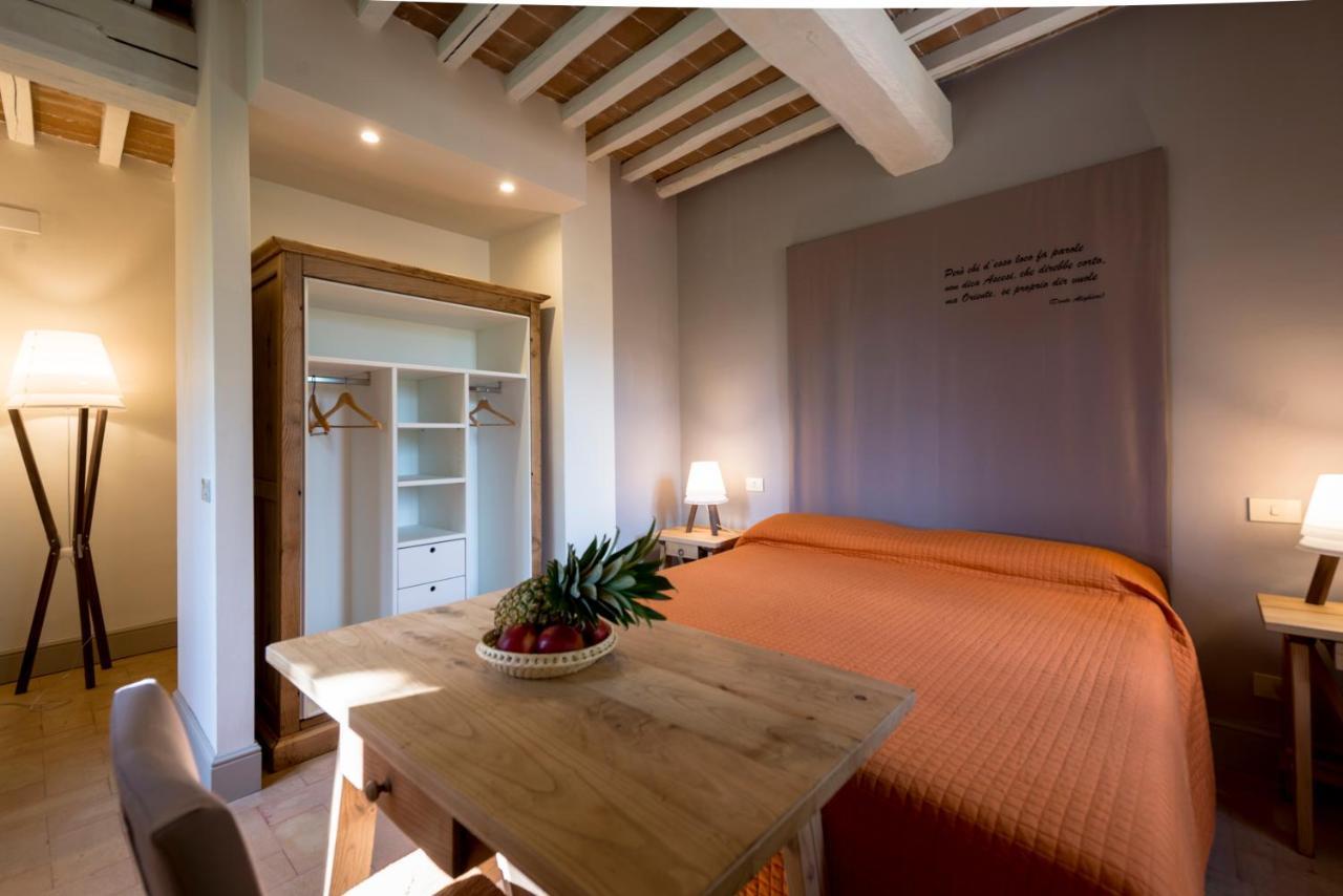 Villamena Assise Extérieur photo
