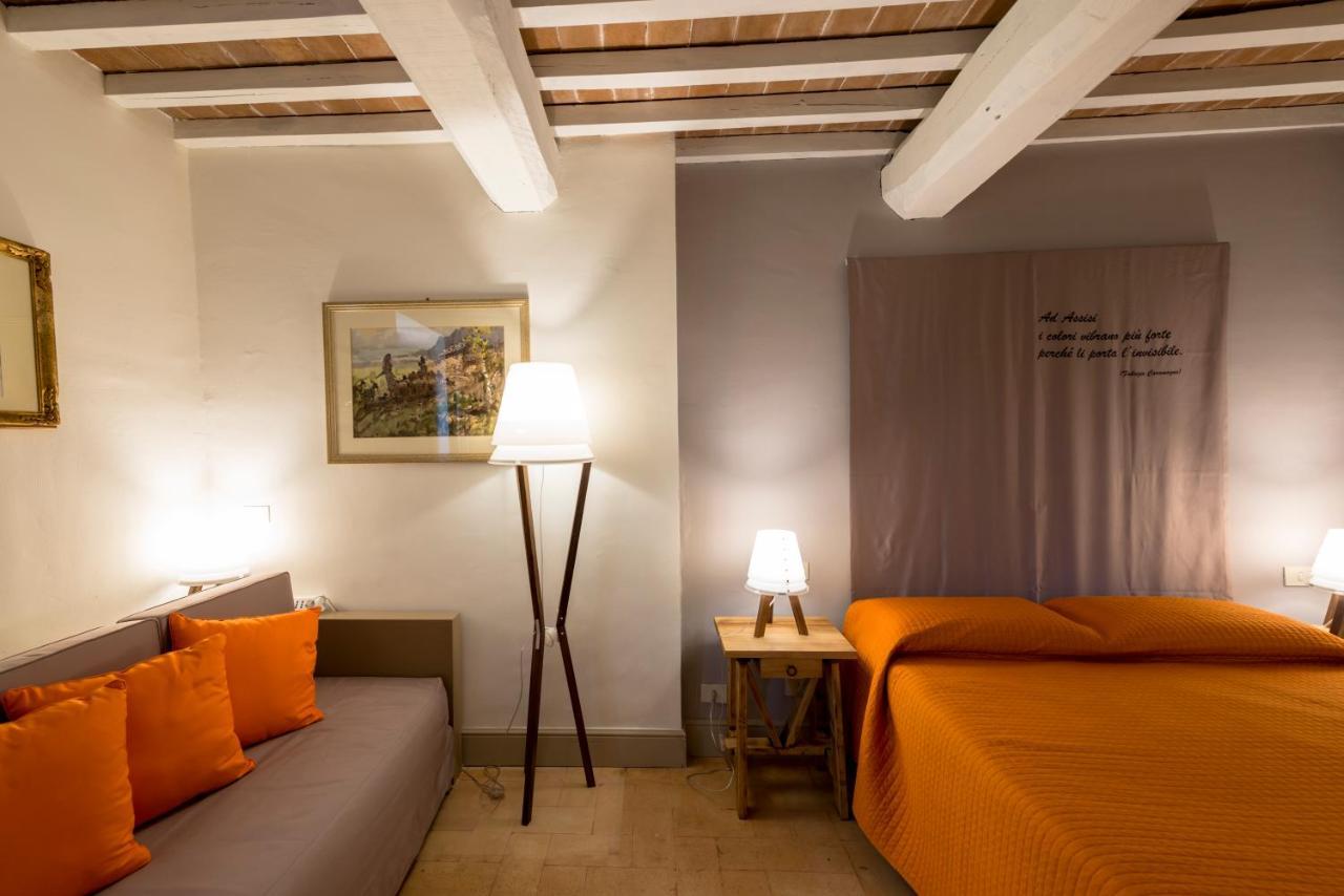 Villamena Assise Extérieur photo